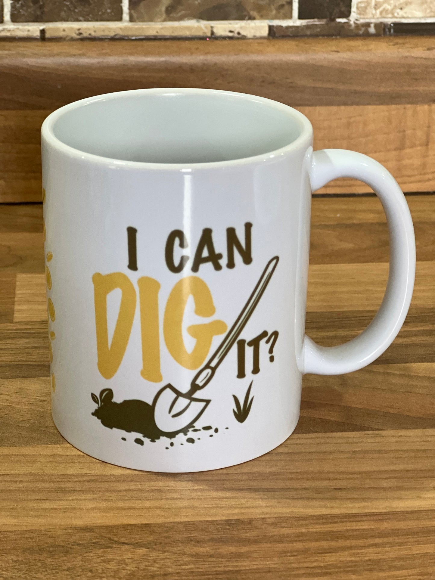 Personalised Metal Detecting cup, mug. 11oz our silhouette Metal detector, your Name. I can Dig it. Birthday gift.