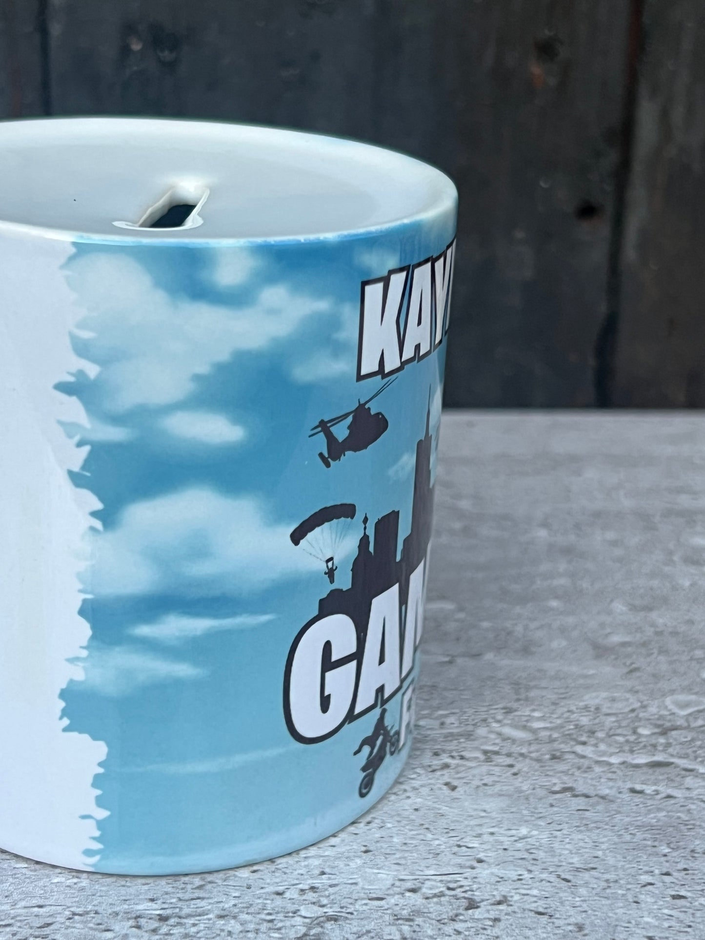 Gaming fund Ceramic Money Jar for Coins and Notes - 9.3cm High x 8.2cm Diameter - Piggy, Decor Gift Great stocking filler.