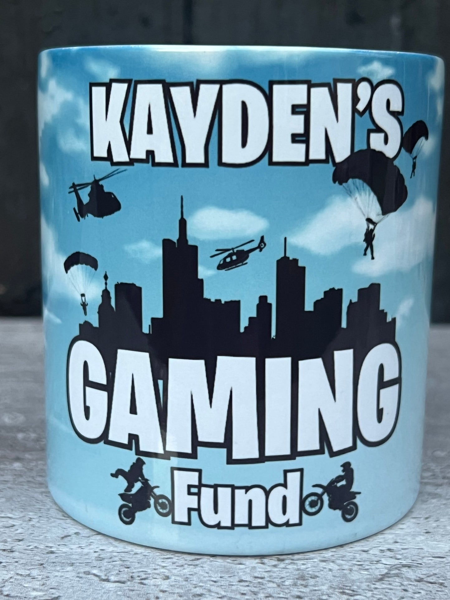Gaming fund Ceramic Money Jar for Coins and Notes - 9.3cm High x 8.2cm Diameter - Piggy, Decor Gift Great stocking filler.