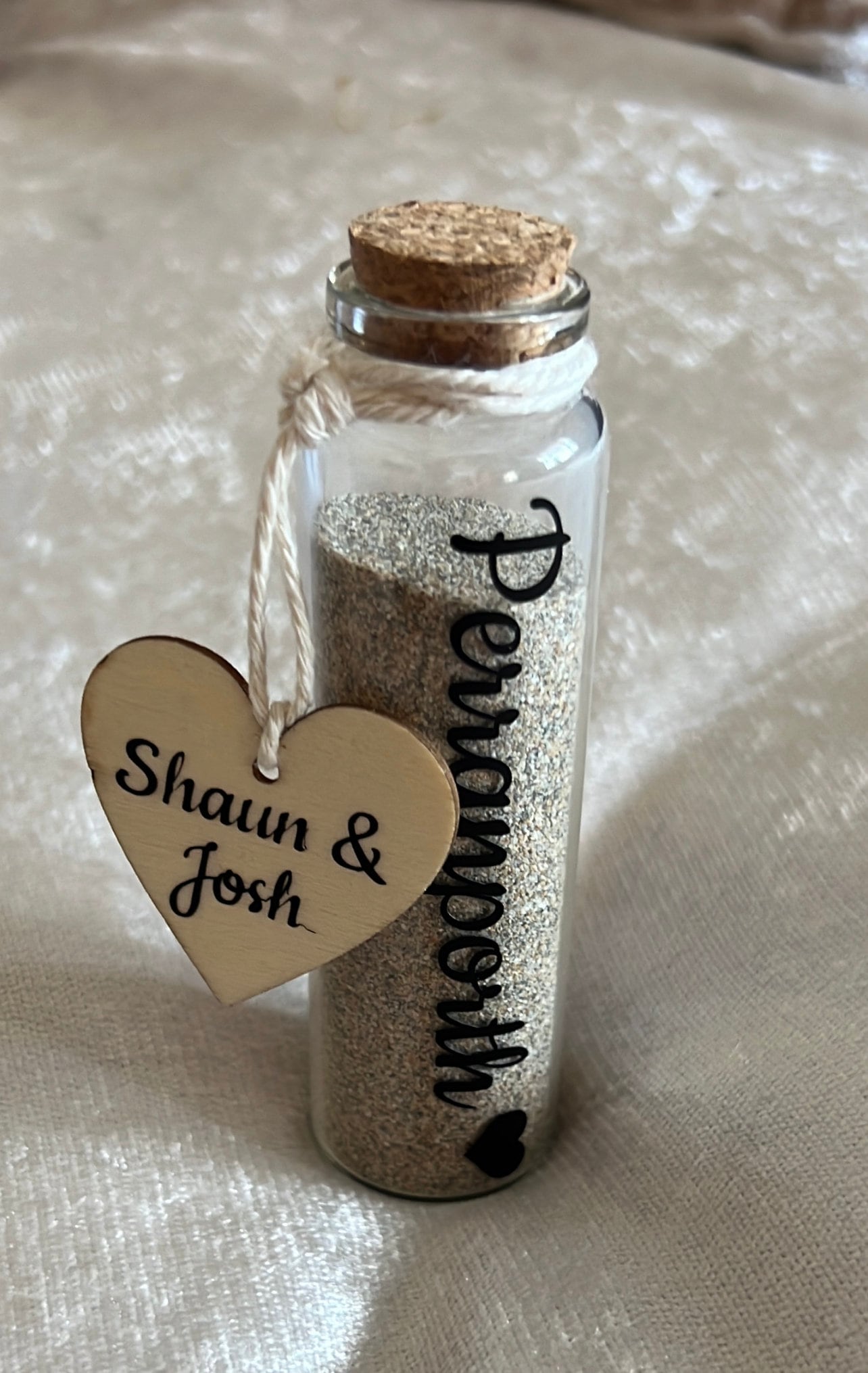 Personalised sand jar with cork stopper. Sand bottle. Wedding honeymoon special holiday etc. with wooden heart. Keepsake. Memories. 10.5cm