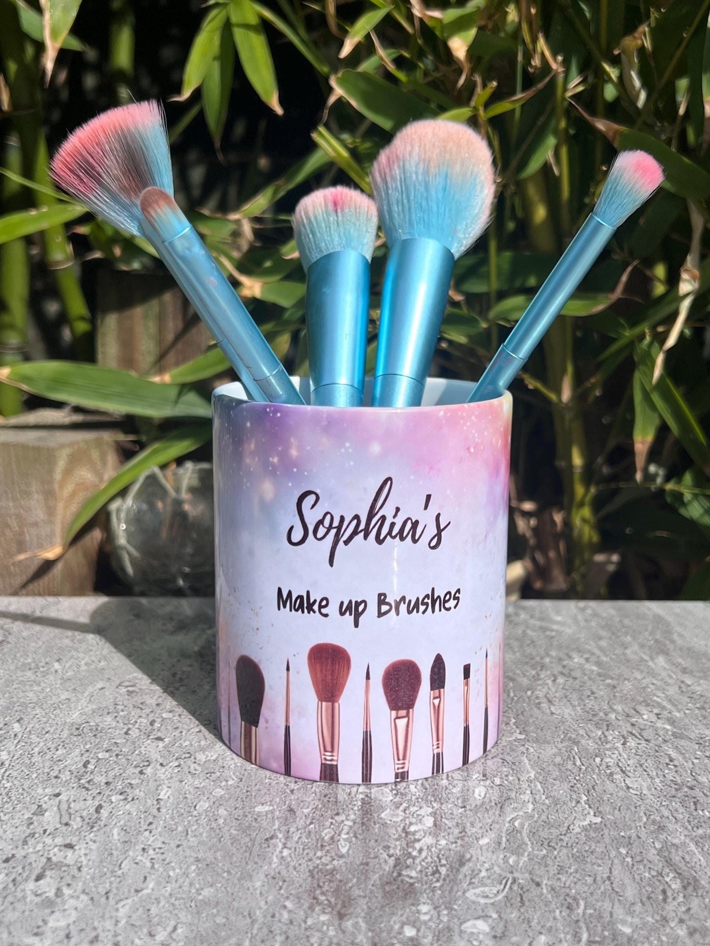 Personalised makeup brush holder, Makeup pot, Makeup organiser. great accessories to dressing table. Birthday gift. Face-painting.