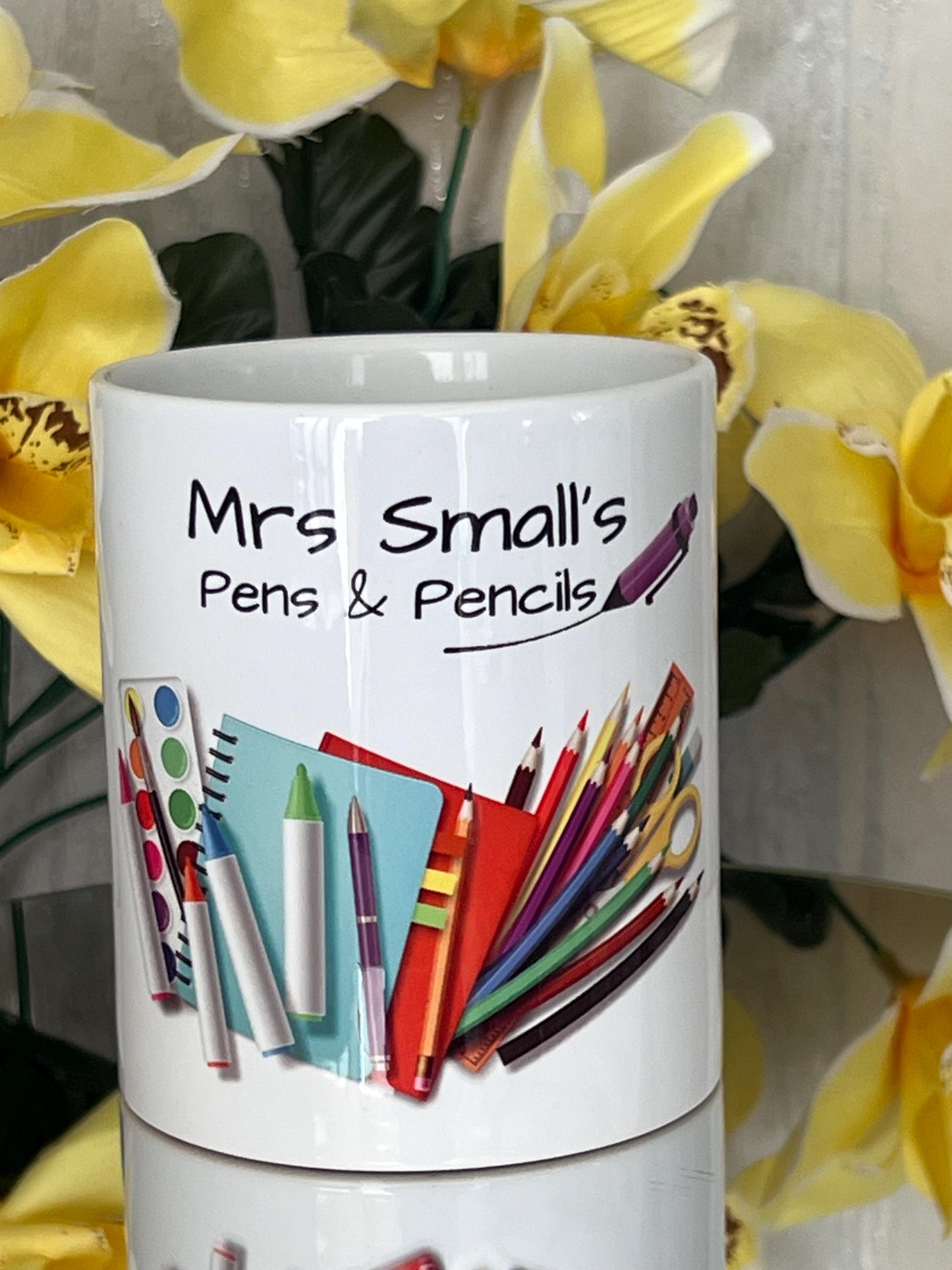 Teacher Gift. Personalised Teacher pens and pencils pot holder. Choice of both sides School pen pot. End of term gift. Appreciation