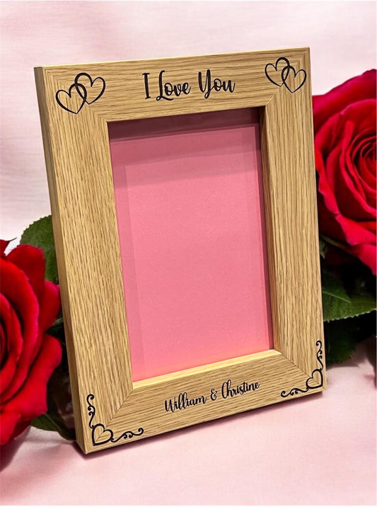 Valentine’s Day photo frame. Couple, Anniversary ,etc I love you. PERSONALISED lovely oak effect engraved photo frame holds 6x4 photo. Any words.