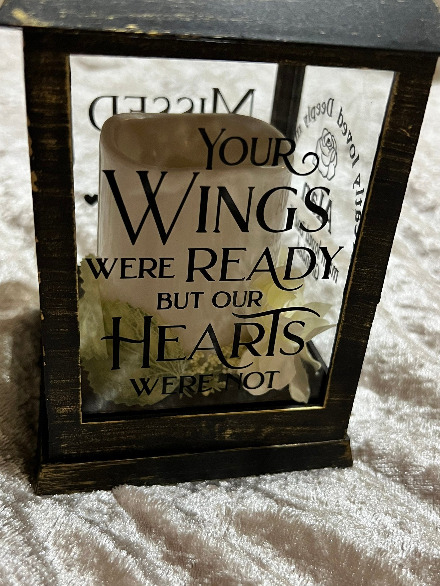 Personalised Memorial Lantern choice of flower colour, Mum, Dad, Nan, Grandad Wife , husband etc. Graveside ,Home. Auto candle custom order