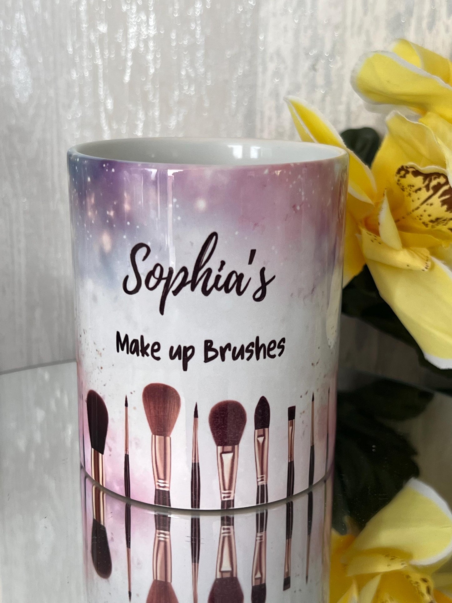 Personalised makeup brush holder, Makeup pot, Makeup organiser. great accessories to dressing table. Birthday gift. Face-painting.