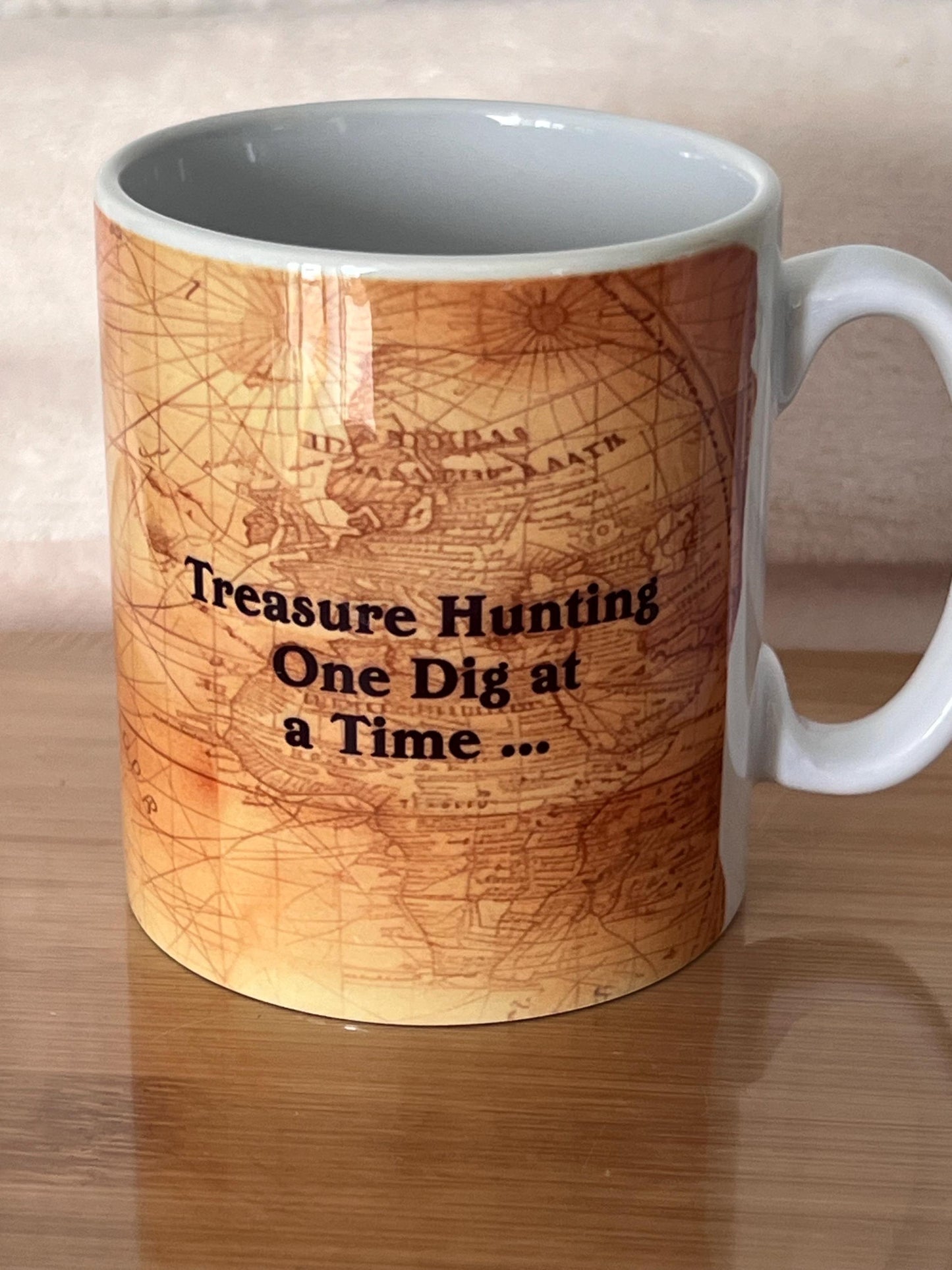 Personalised Metal Detecting cup, mug. 10oz our silhouette Metal detector, your Name.. Birthday gift. Metal detector- treasure map