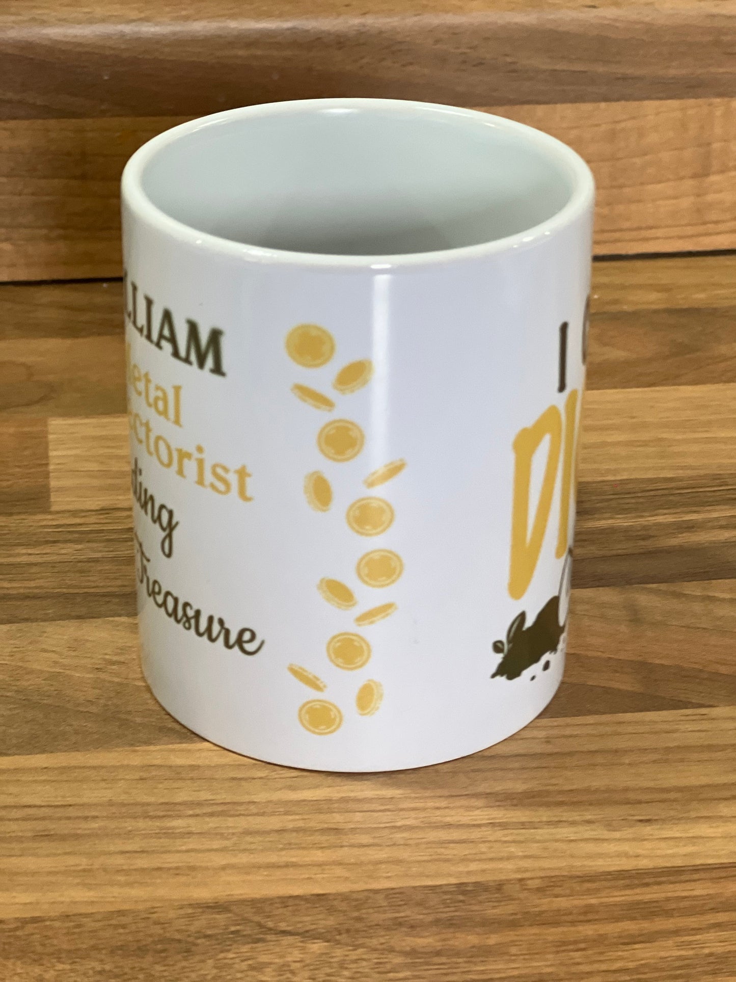 Personalised Metal Detecting cup, mug. 11oz  our silhouette Metal detector, your Name. I can Dig it. Birthday gift.