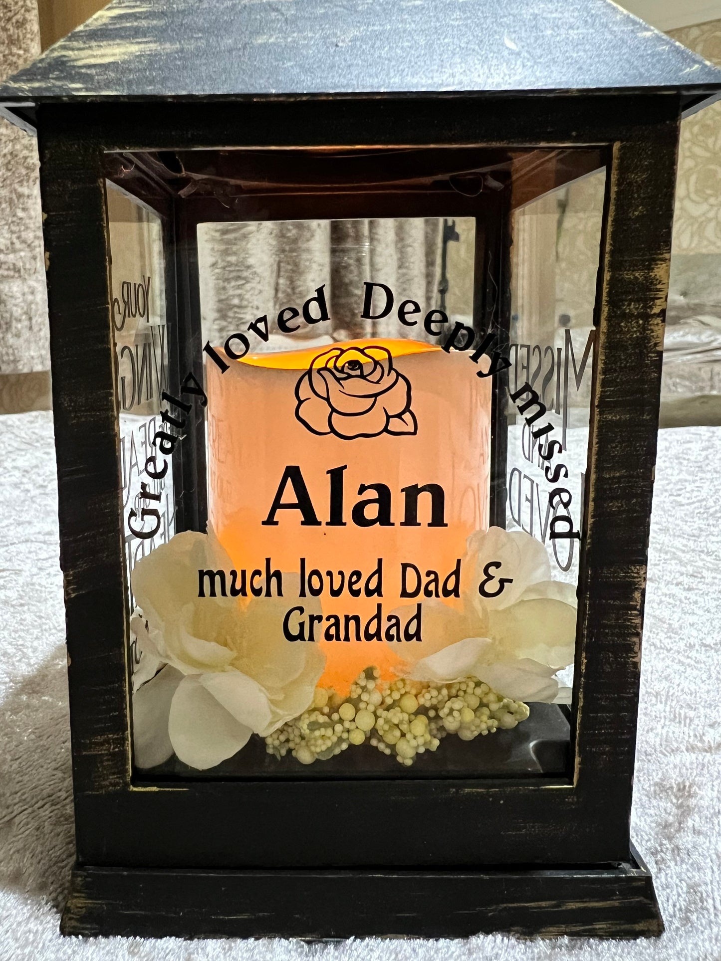 Personalised Memorial Lantern choice of flower colour, Mum, Dad, Nan, Grandad Wife , husband etc.  Graveside ,Home. Auto candle custom order