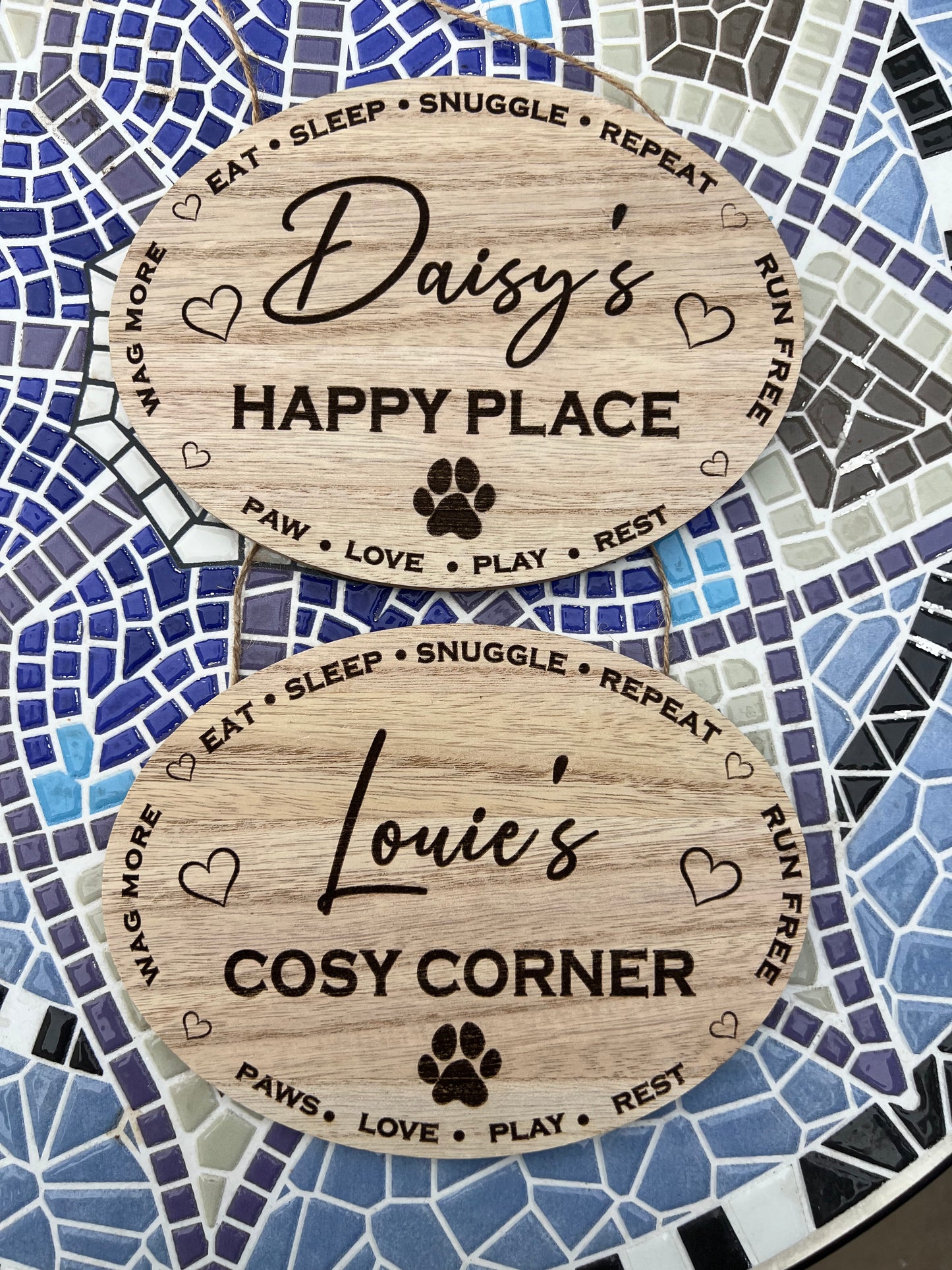 Personalised Dog Sign –Oval Laser Engraved Wooden Wooden Effect MDF Wall Hanging (20cm) – Custom Name & Breed Pet Gift or Dog Corner Decor
